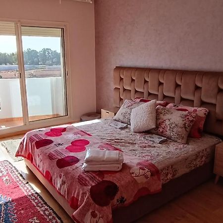 Suite Meublee A Nouaceur Bagian luar foto