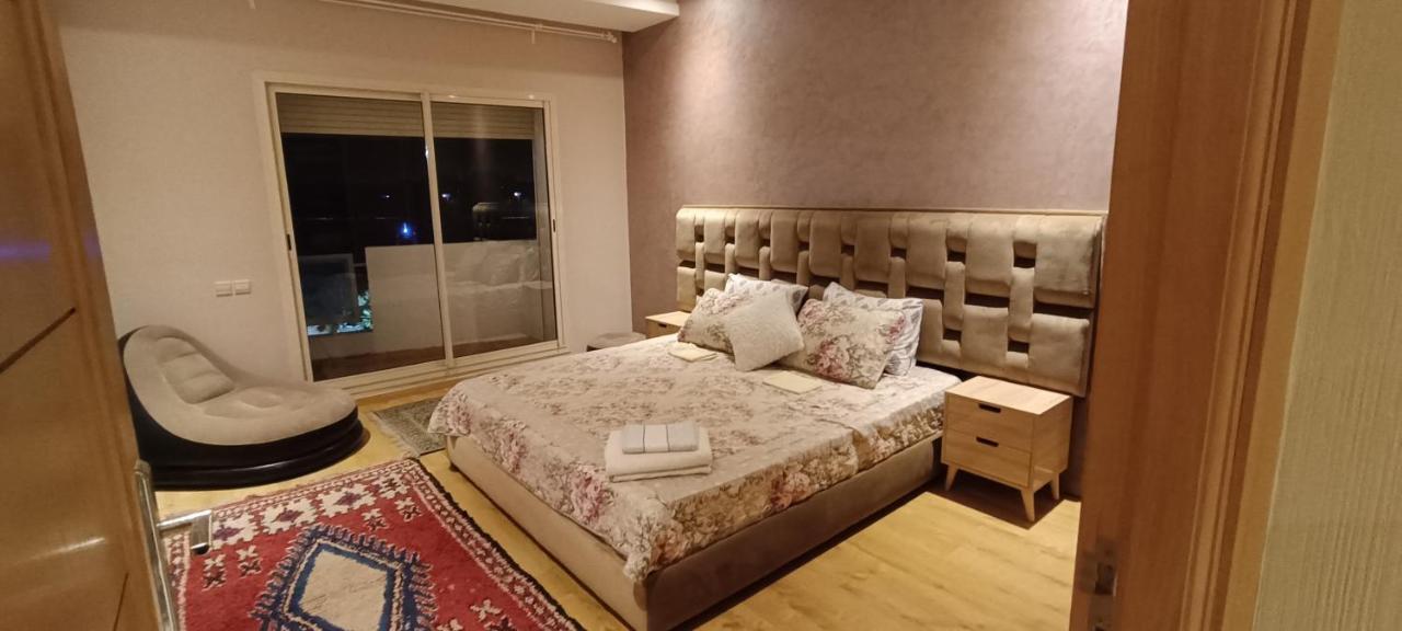 Suite Meublee A Nouaceur Bagian luar foto